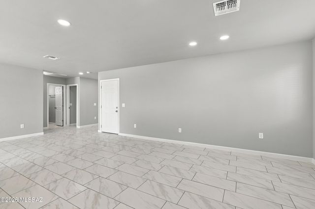 142 S Montgomery Avenue, Corona De Tucson, AZ 85641