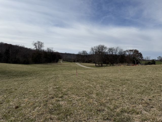 4361 Dark Hollow Rd, Mcminnville, TN 37110