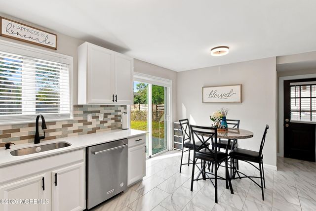 814 Maple Street, Lakehurst, NJ 08733