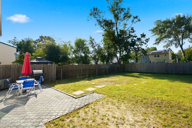 814 Maple Street, Lakehurst, NJ 08733