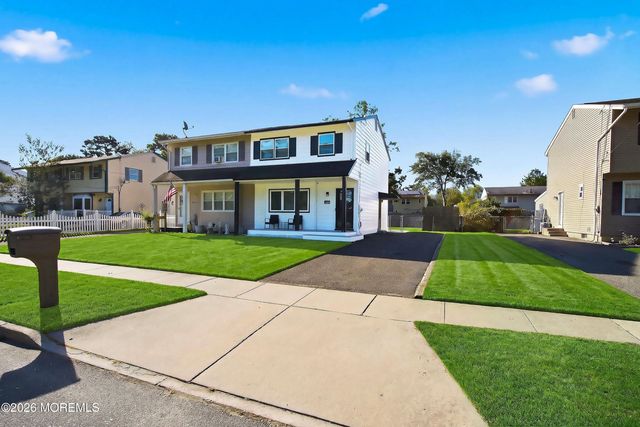 814 Maple Street, Lakehurst, NJ 08733