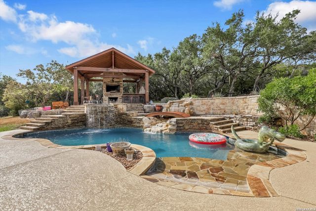 875 Shepherds, Bulverde, TX 78163