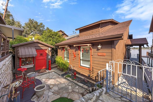 6606 Carol Court, Granbury, TX 76048
