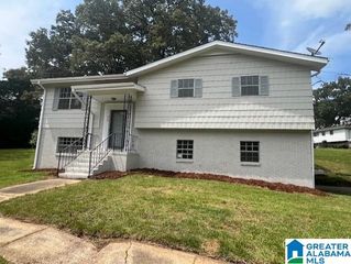 408 ALBERT DRIVE, Gardendale, AL 35071
