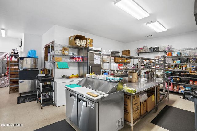 1307 Jackson Avenue, Chipley, FL 32428