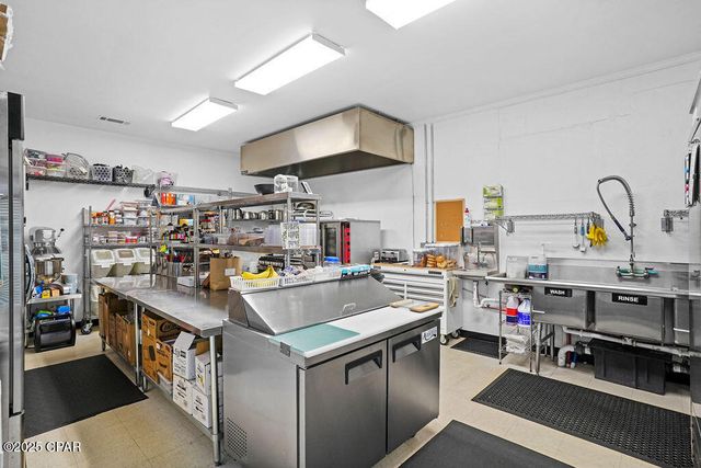 1307 Jackson Avenue, Chipley, FL 32428