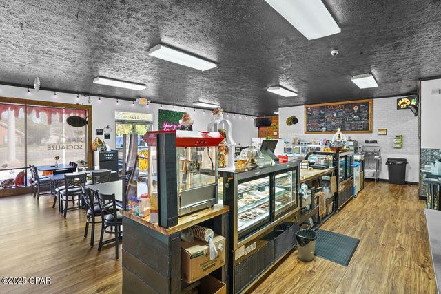 1307 Jackson Avenue, Chipley, FL 32428