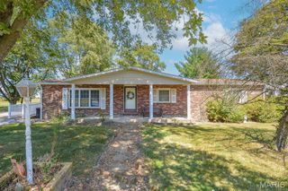 5451 Club Congress Road, Waterloo, IL 62298