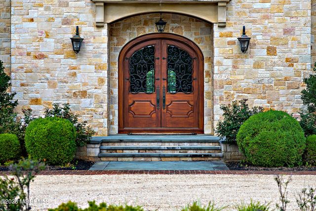 88 Montrose Road, Colts Neck, NJ 07722