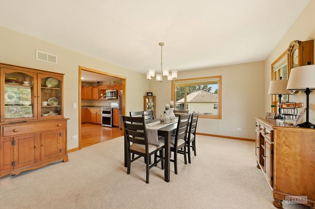 2066 Bernadette Lane, Yorkville, IL 60560
