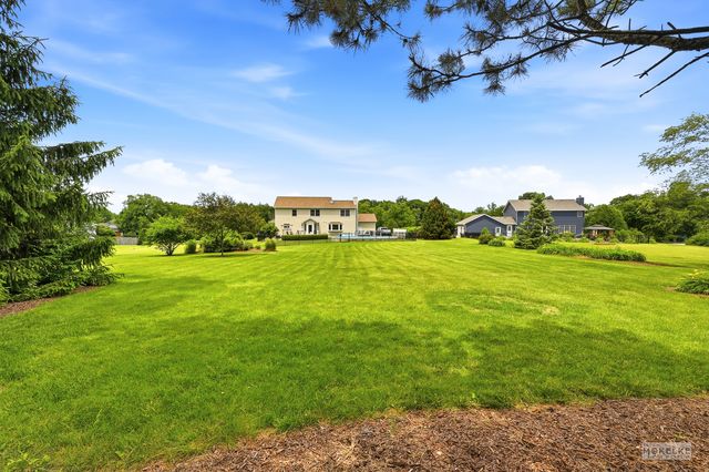2066 Bernadette Lane, Yorkville, IL 60560