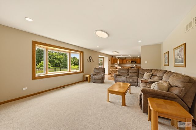 2066 Bernadette Lane, Yorkville, IL 60560