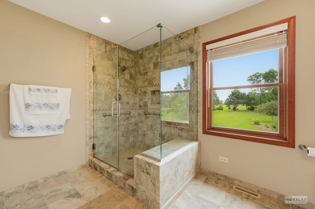 2066 Bernadette Lane, Yorkville, IL 60560