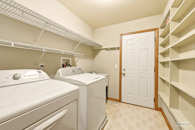 2066 Bernadette Lane, Yorkville, IL 60560