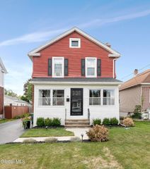 96 Dartmouth Street, Albany, NY 12209