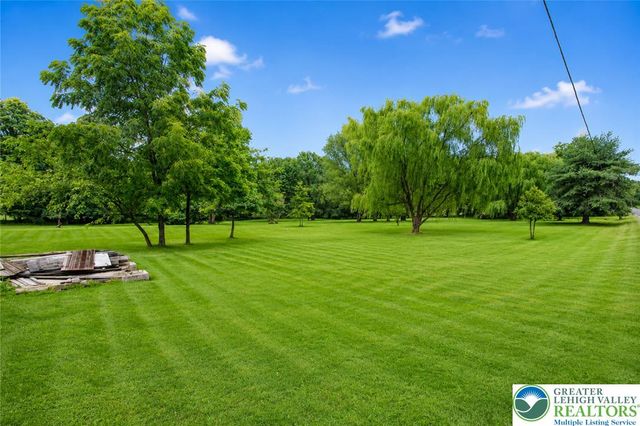 1294 Seifert Road, Bushkill Twp, PA 18064