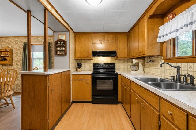 1294 Seifert Road, Bushkill Twp, PA 18064