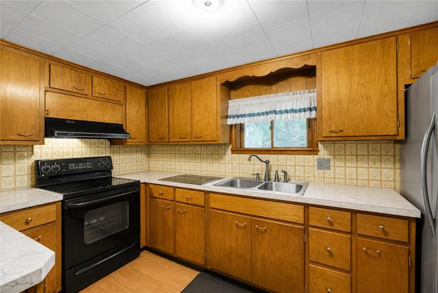 1294 Seifert Road, Bushkill Twp, PA 18064
