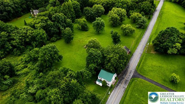 1294 Seifert Road, Bushkill Twp, PA 18064