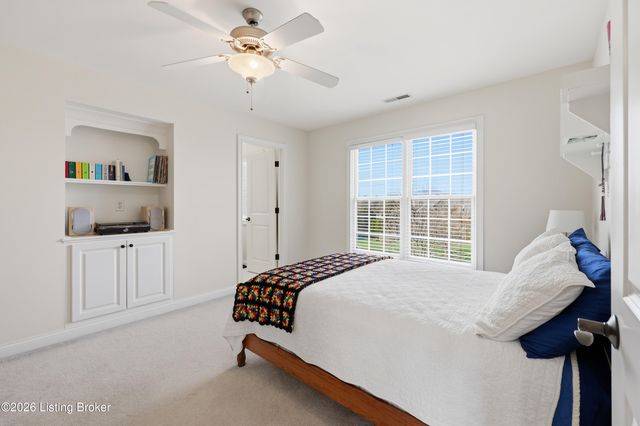 2713 Heather Green Blvd, La Grange, KY 40031