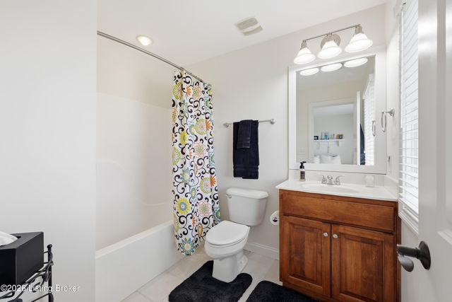 2713 Heather Green Blvd, La Grange, KY 40031