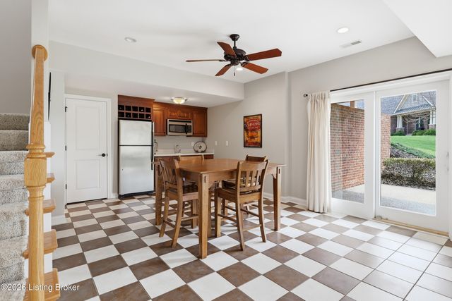 2713 Heather Green Blvd, La Grange, KY 40031