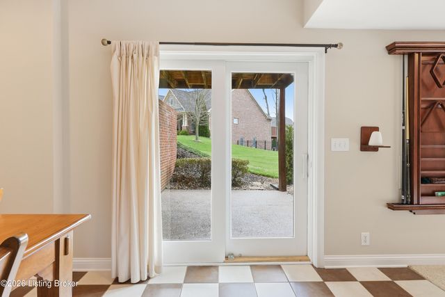 2713 Heather Green Blvd, La Grange, KY 40031