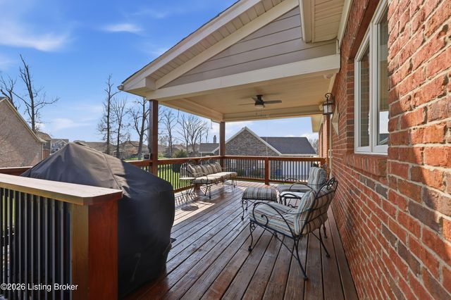 2713 Heather Green Blvd, La Grange, KY 40031