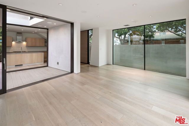 3104 7th Street, Santa Monica, CA 90405