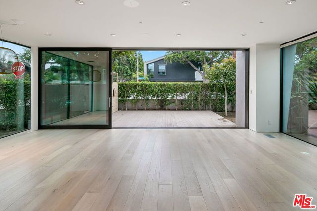 3104 7th Street, Santa Monica, CA 90405