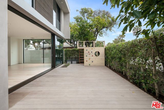 3104 7th Street, Santa Monica, CA 90405
