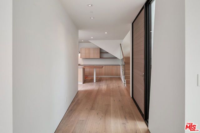 3104 7th Street, Santa Monica, CA 90405