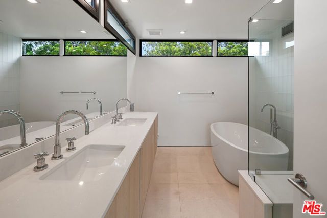 3104 7th Street, Santa Monica, CA 90405