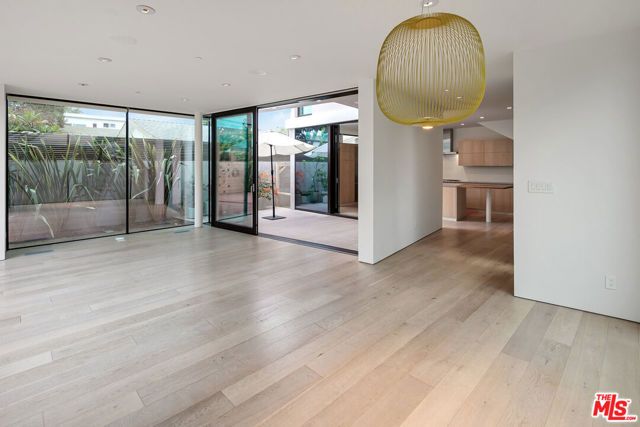 3104 7th Street, Santa Monica, CA 90405