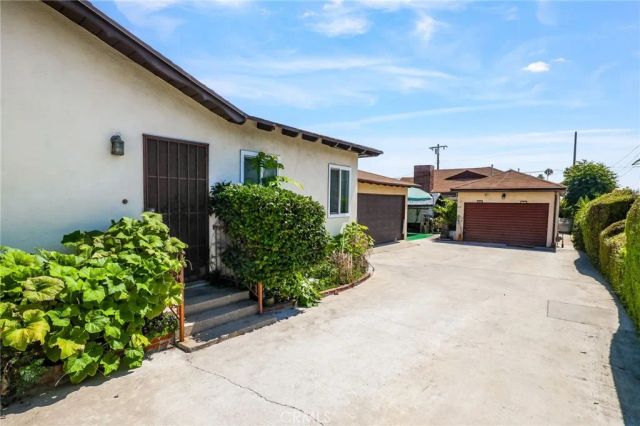 912 S Garfield, Alhambra, CA 91801