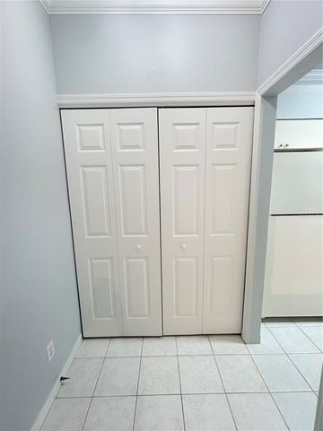 1202 EAGLE POND DRIVE 1202, Winter Haven, FL 33884