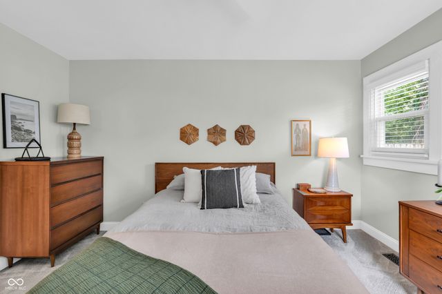 4721 Winthrop Avenue, Indianapolis, IN 46205