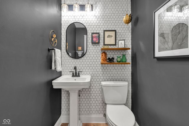 4721 Winthrop Avenue, Indianapolis, IN 46205