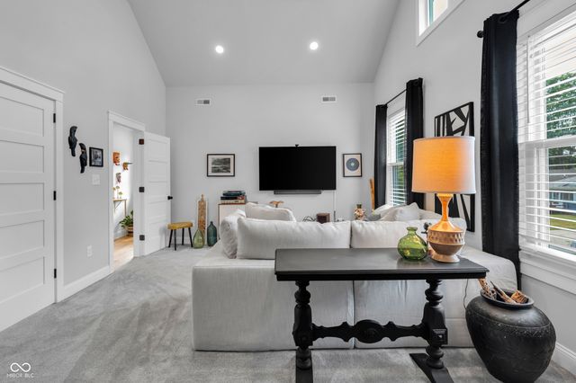 4721 Winthrop Avenue, Indianapolis, IN 46205