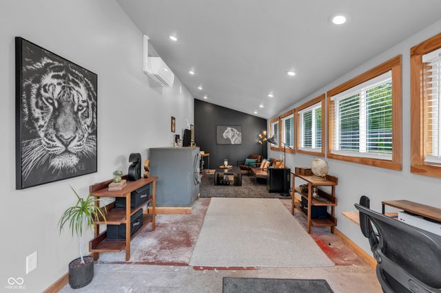 4721 Winthrop Avenue, Indianapolis, IN 46205