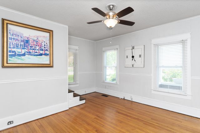 804 Elm Avenue, South Pittsburg, TN 37380