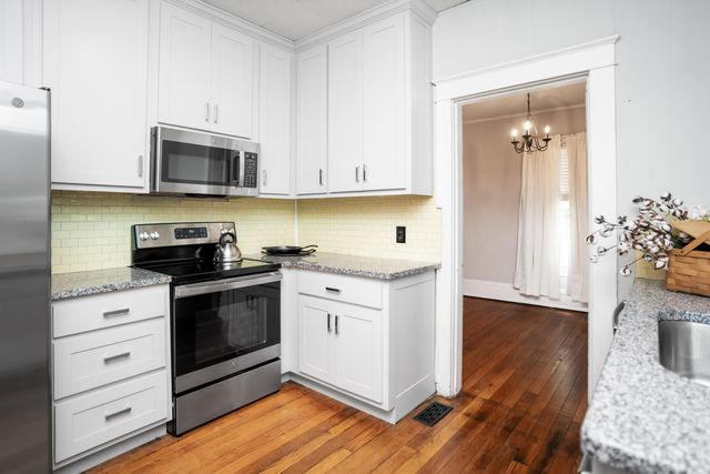 804 Elm Avenue, South Pittsburg, TN 37380