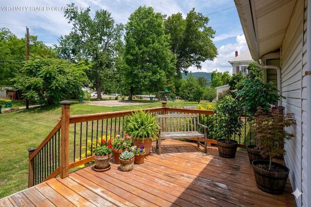 804 Elm Avenue, South Pittsburg, TN 37380