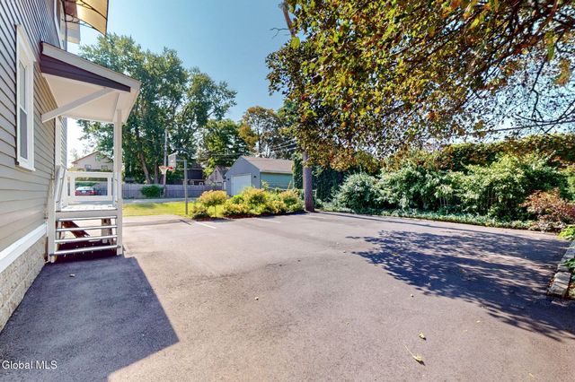 1520 Union Street, Schenectady, NY 12309