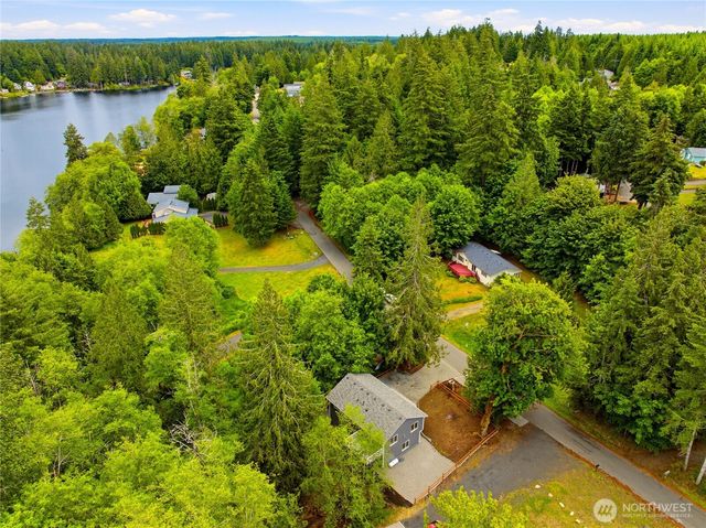 20 SE Fuschia Ave, Shelton, WA 98584