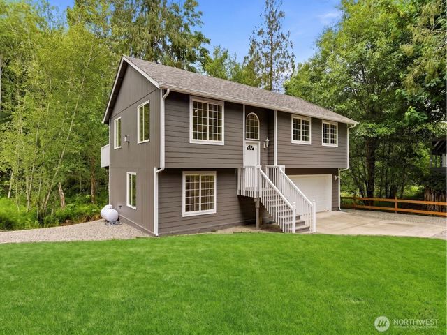 20 SE Fuschia Ave, Shelton, WA 98584