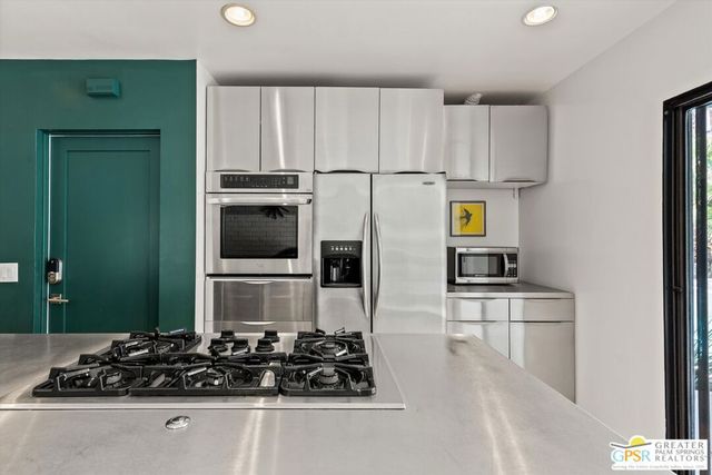 1465 N Rodeo Road, Palm Springs, CA 92262