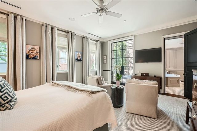 2440 Peachtree NW Road 9, Atlanta, GA 30305