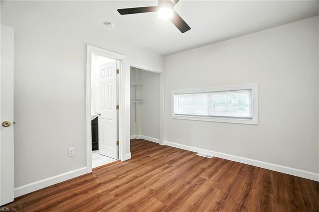 2216 Berkley AVE, Chesapeake, VA 23324