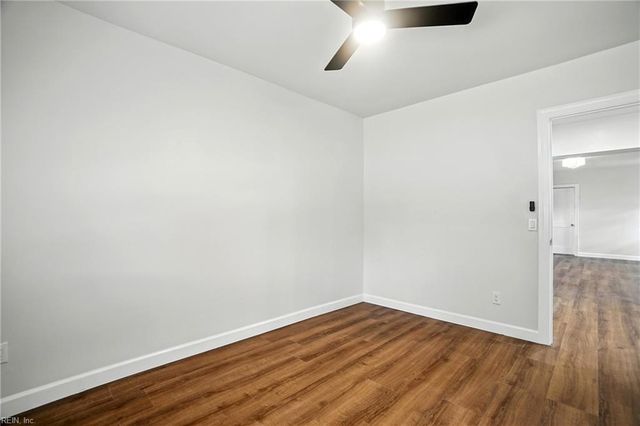 2216 Berkley AVE, Chesapeake, VA 23324